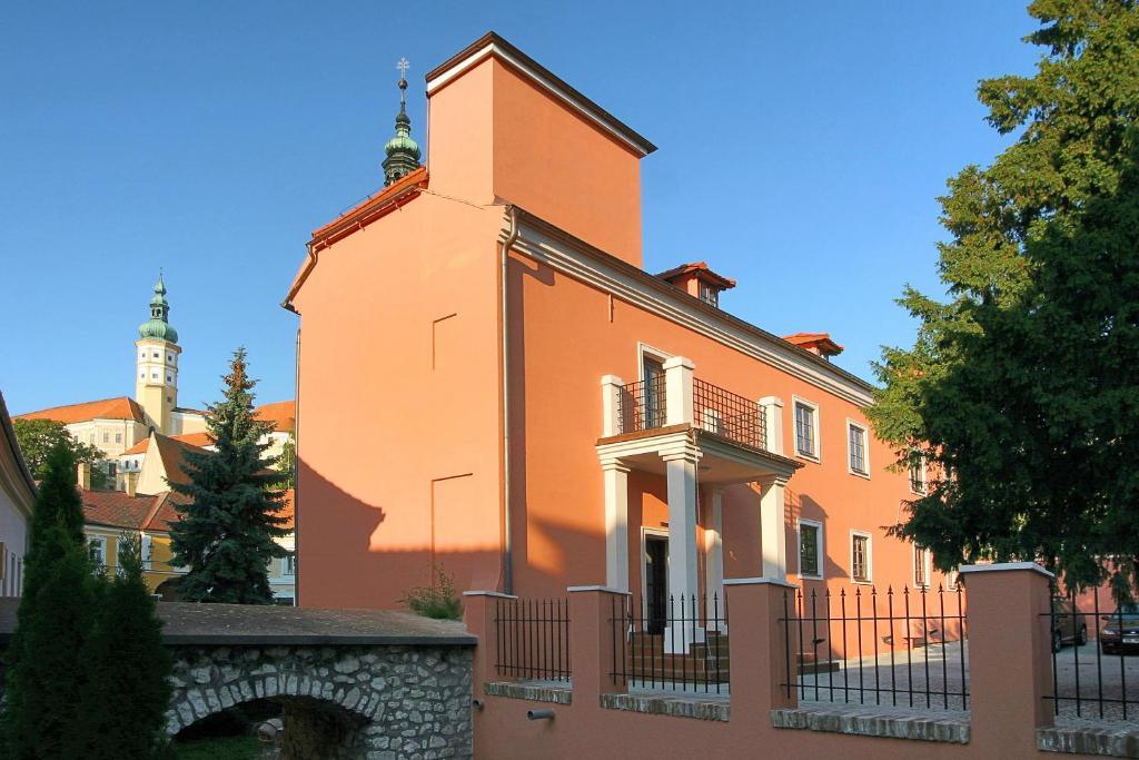 Vivaldi Apartments Mikulov Exterior photo